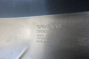 GENUINE VOLVO XC40 2022-onwards 5 Door SUV FRONT BUMPER p/n 31690933